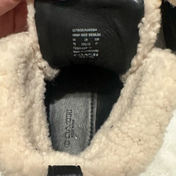 Coach Shearling Boots Urban Hiker Leather Turnlock Platform Sneaker size 7B - Picture 6 of 8
